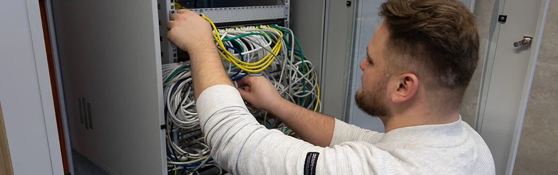Offene Stellen - IT Systemadministrator